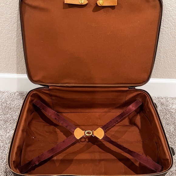 Louis Vuitton Pegase 55 Monogram Canvas Carry-on Suitcase luggage. - Picture 9 of 11